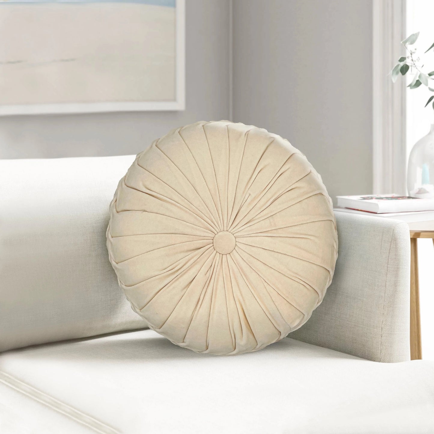 Pearl Round Velvet Pillow