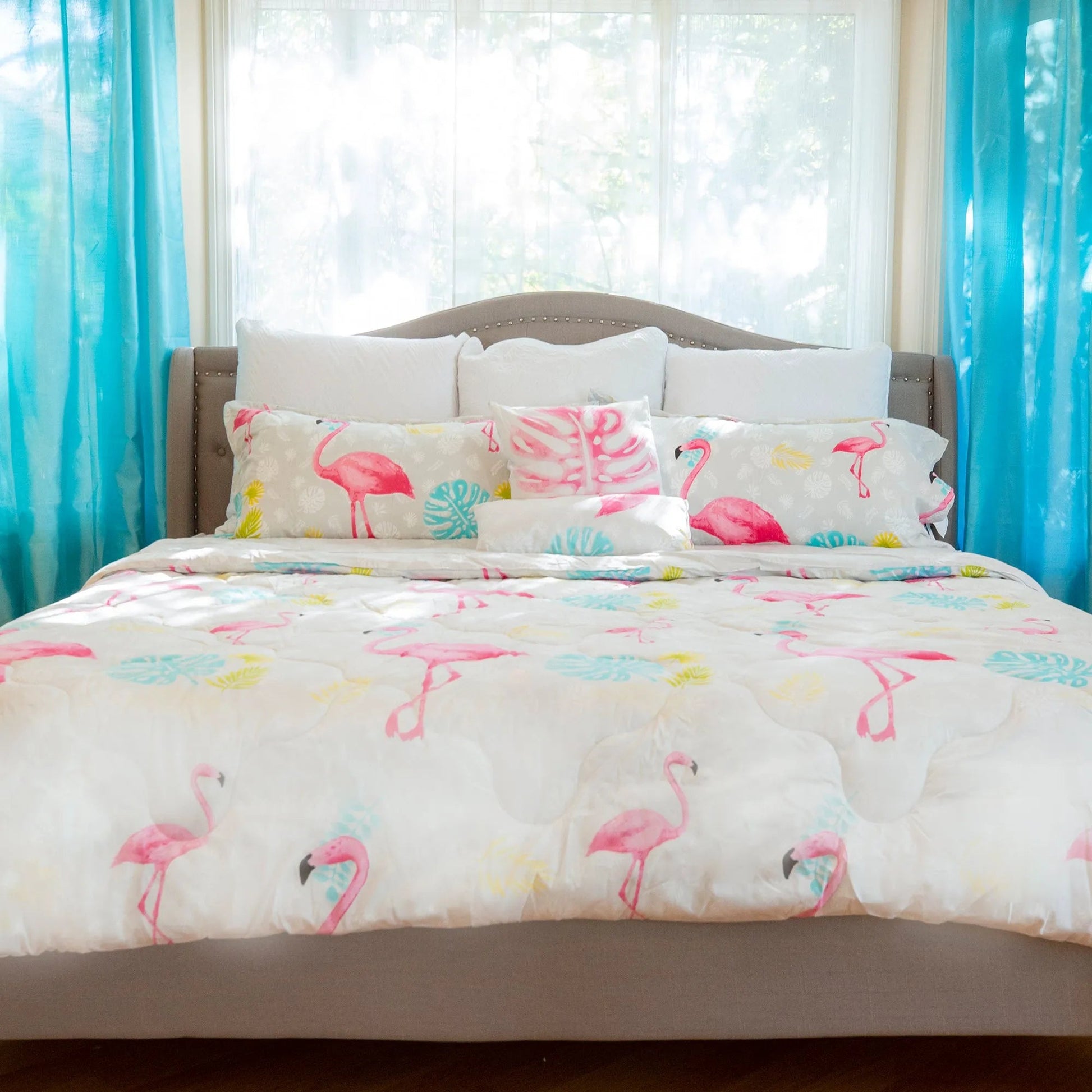 Flamingo King Comforter Set, 106" X 94" home decor - Mod Lifestyles